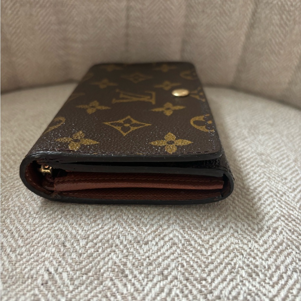Louis Vuitton Brown Monogram Wallet with Gold Hardware - Picture 8 of 8